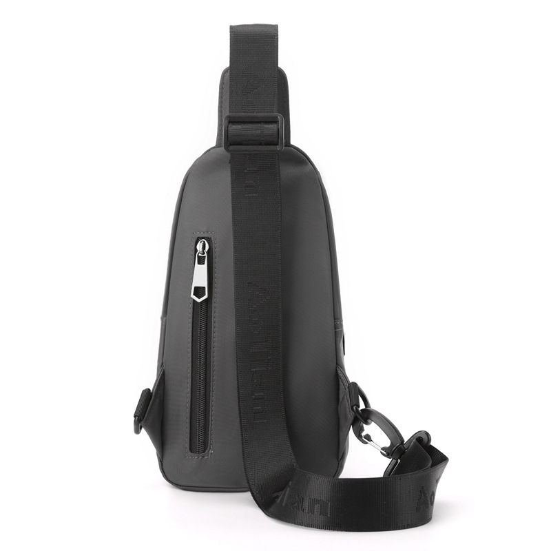 Túi đeo chéo nam phong cách mới  - BEE GEE DCN9259A