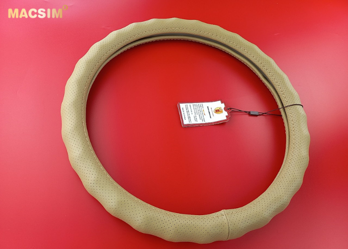 Bọc vô lăng cao cấp Macsim mã 8890 màu be - Chất liệu da thật 100%, khâu tay thủ công size M