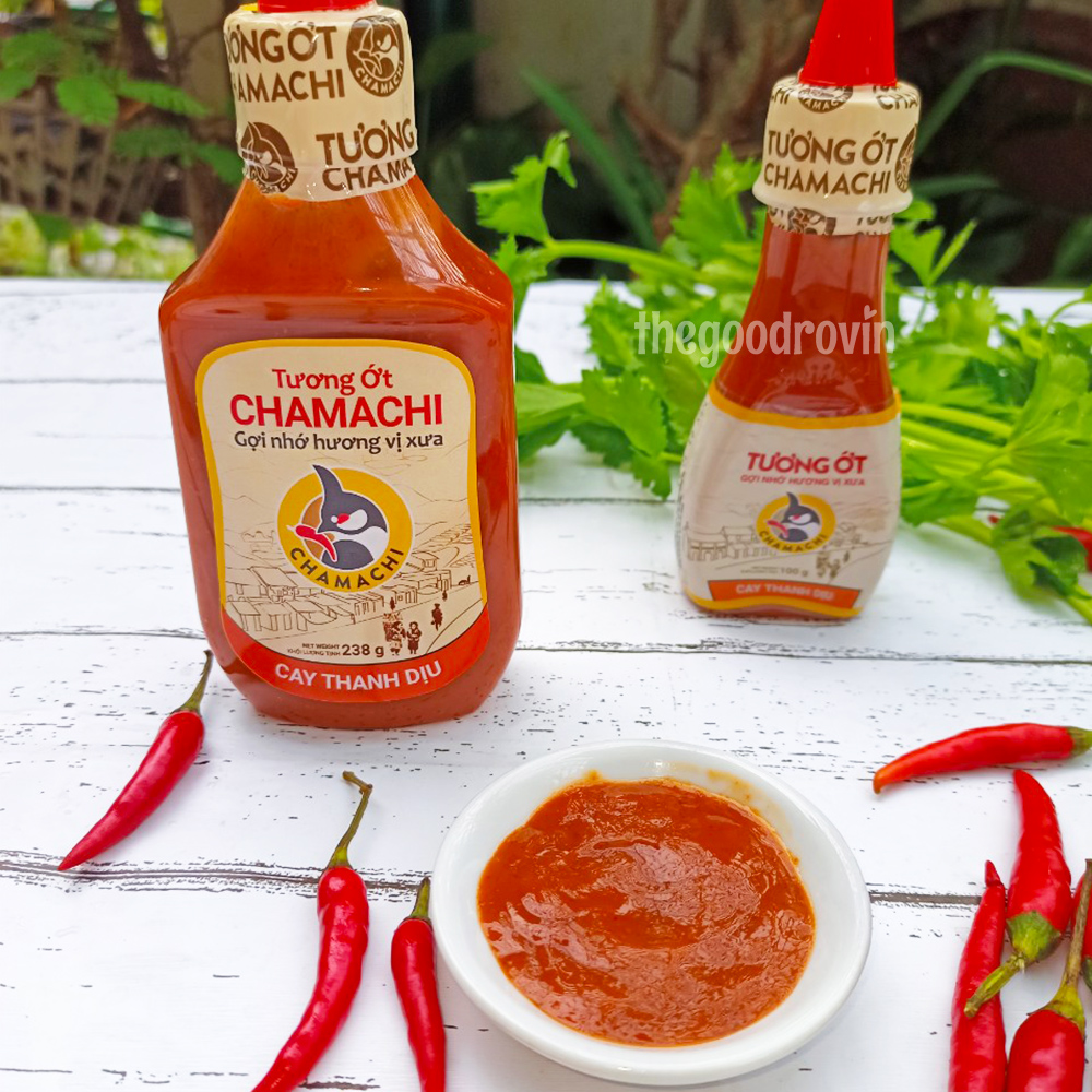 Tương Ớt Tự Nhiên Chamachi Cay Thanh Dịu (6 chai x 238g)