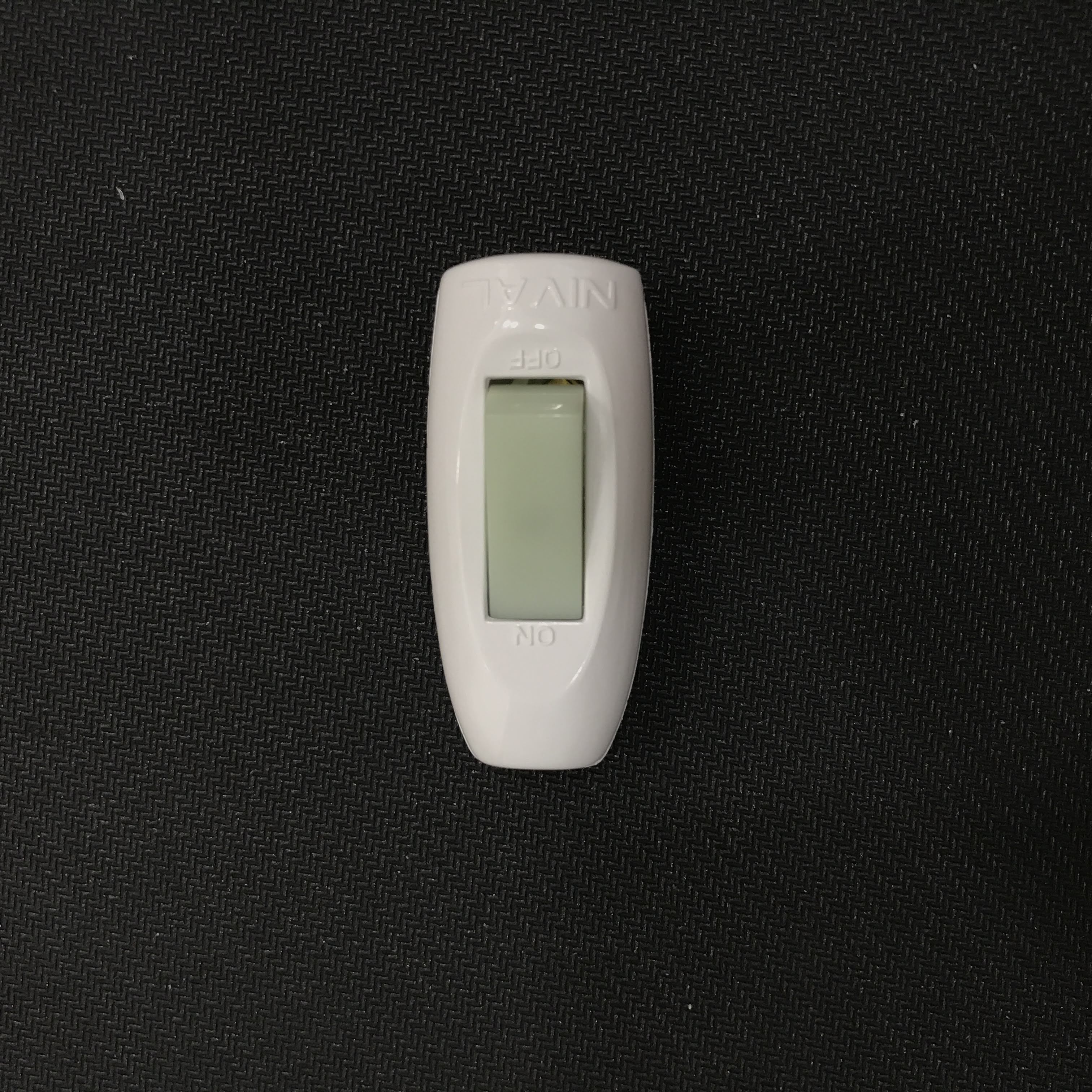 Công tắc treo dây hình quả nhót