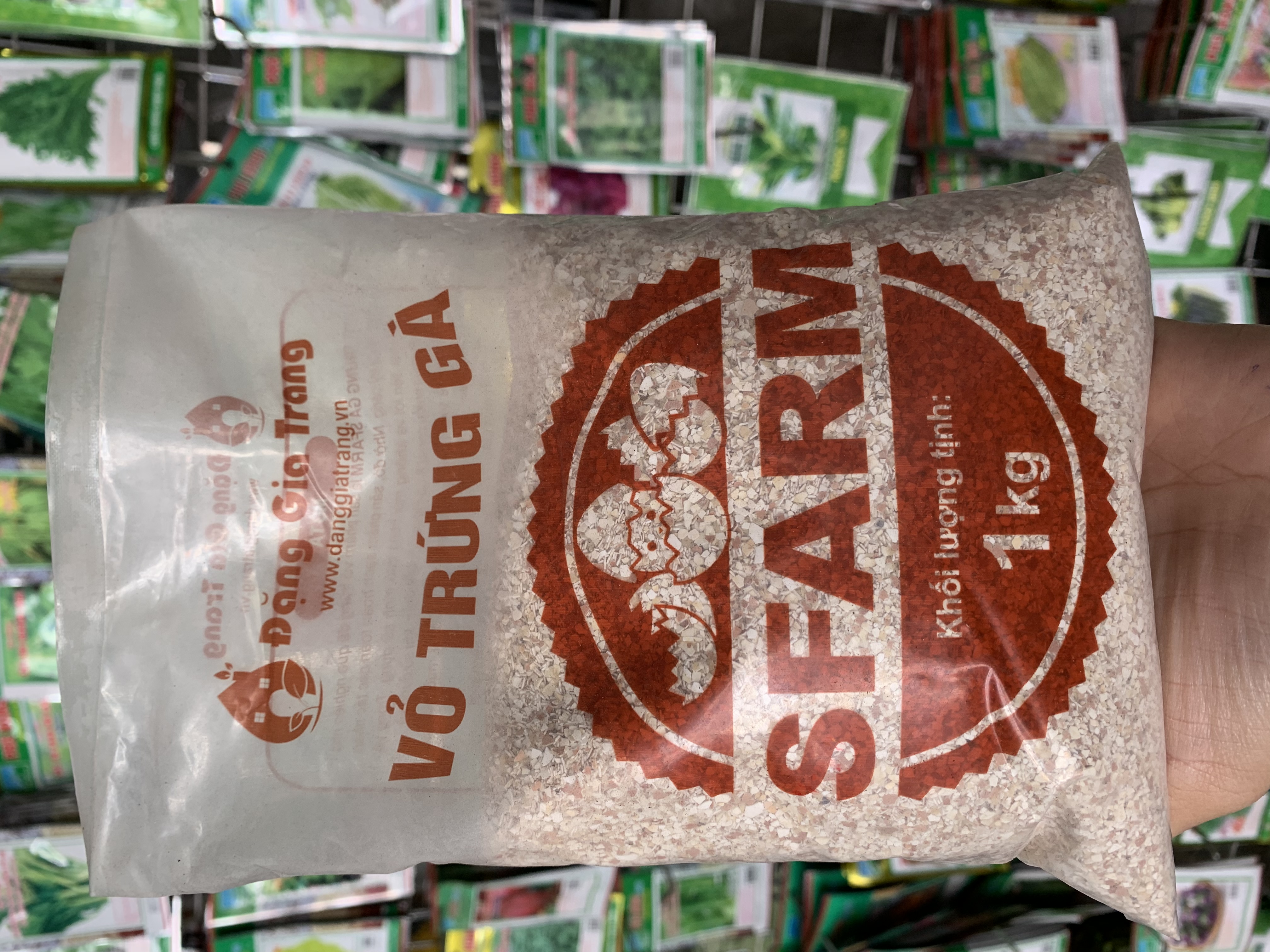 Vỏ Trứng Gà Sfarm Đã Qua Xử Lý Dùng Để Bón Cây Và Rau Sạch Gói 1 KG