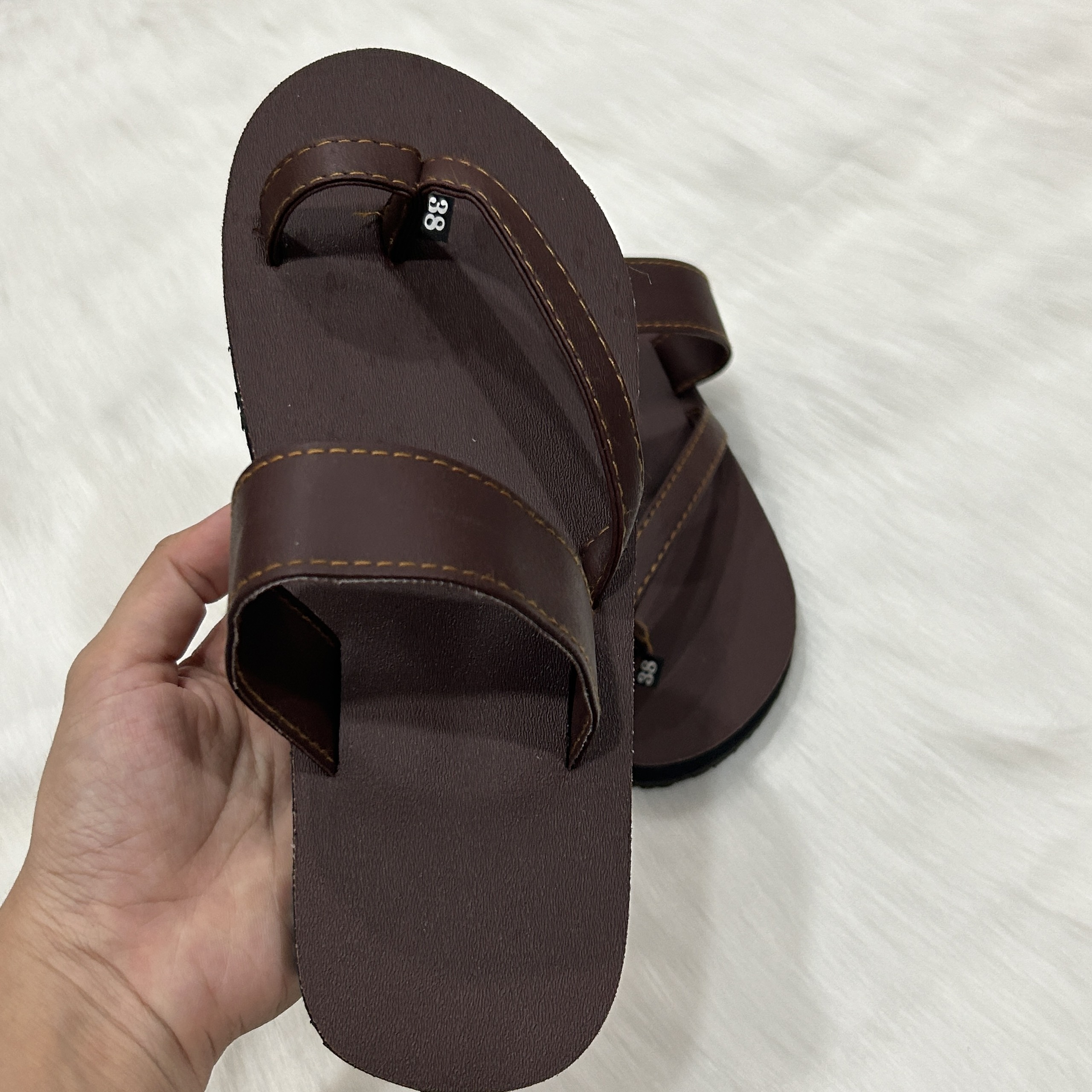 Dép sandal Nữ quai da mềm Đế bệt Cao Su ôm chân LYNA Sandal mã SD07