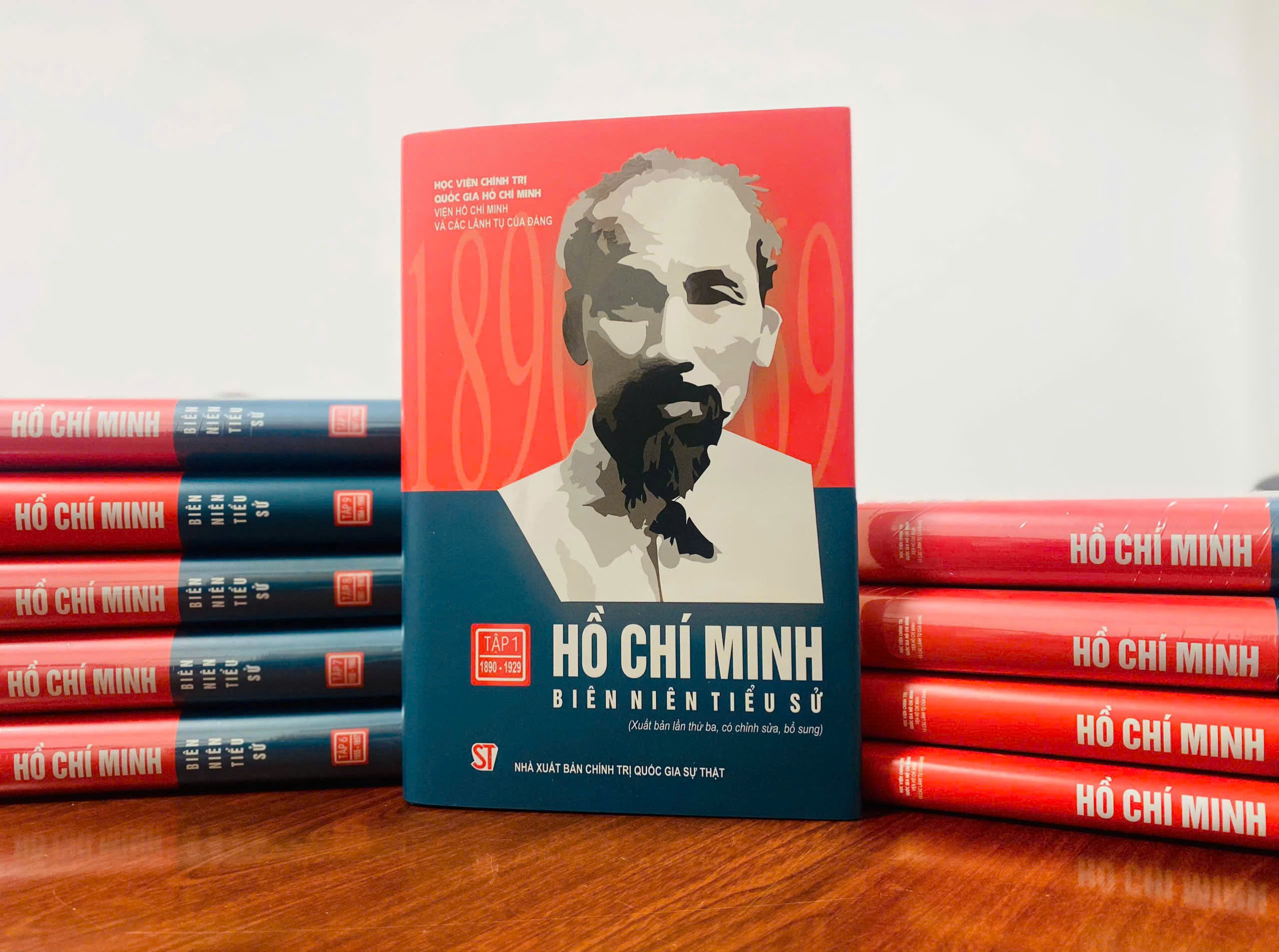 Hồ Chí Minh - Biên niên tiểu sử ( Xuất bản lần thứ ba, có chỉnh sửa, bổ sung)