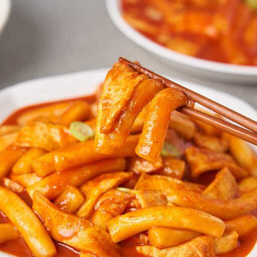 Xốt bánh gạo Tokbokki vị cay Ottogi 100g