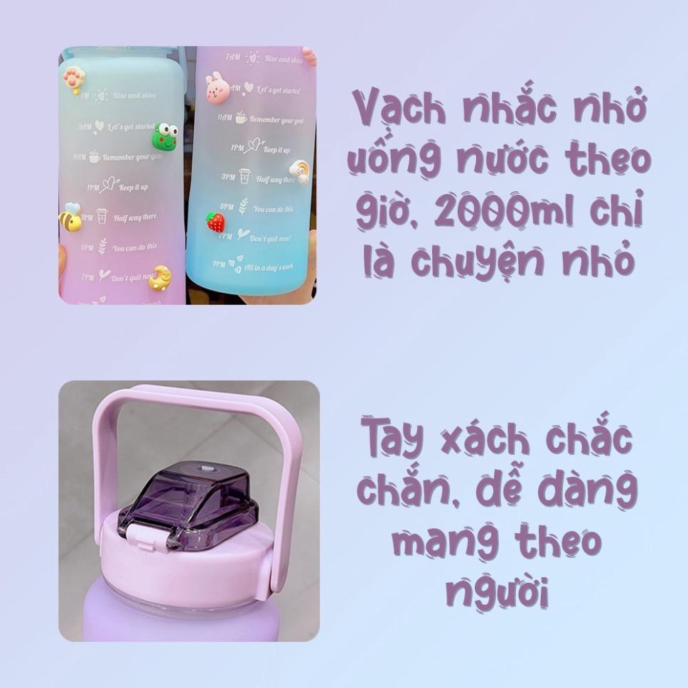 Bình nước 2 lít tặng Sticker dành cho người lười uống nước bình nước cute 2L có ống hút, vạch chia nhắc giờ