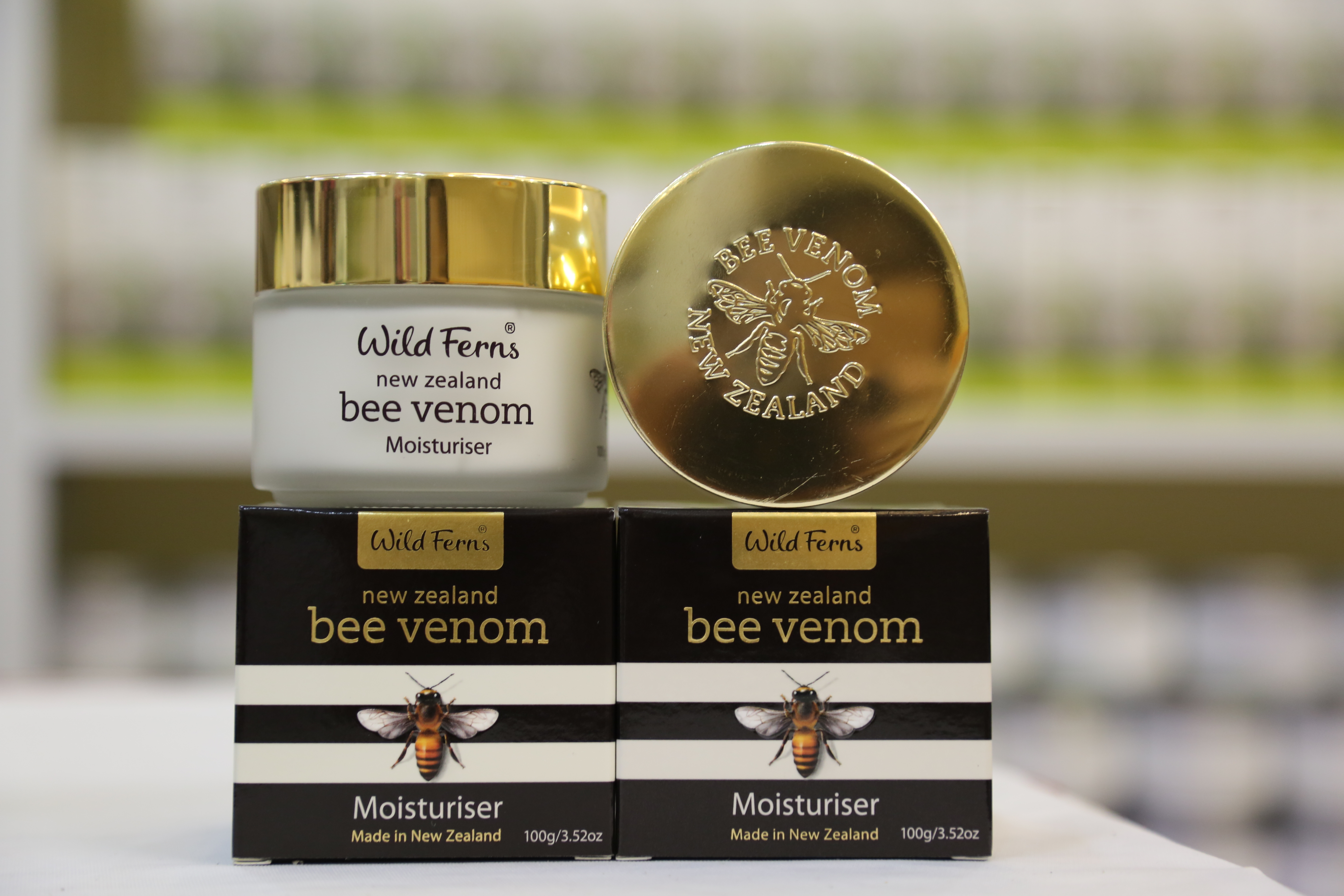 Kem dưỡng ẩm chiết xuất nọc ong, Bee Venom