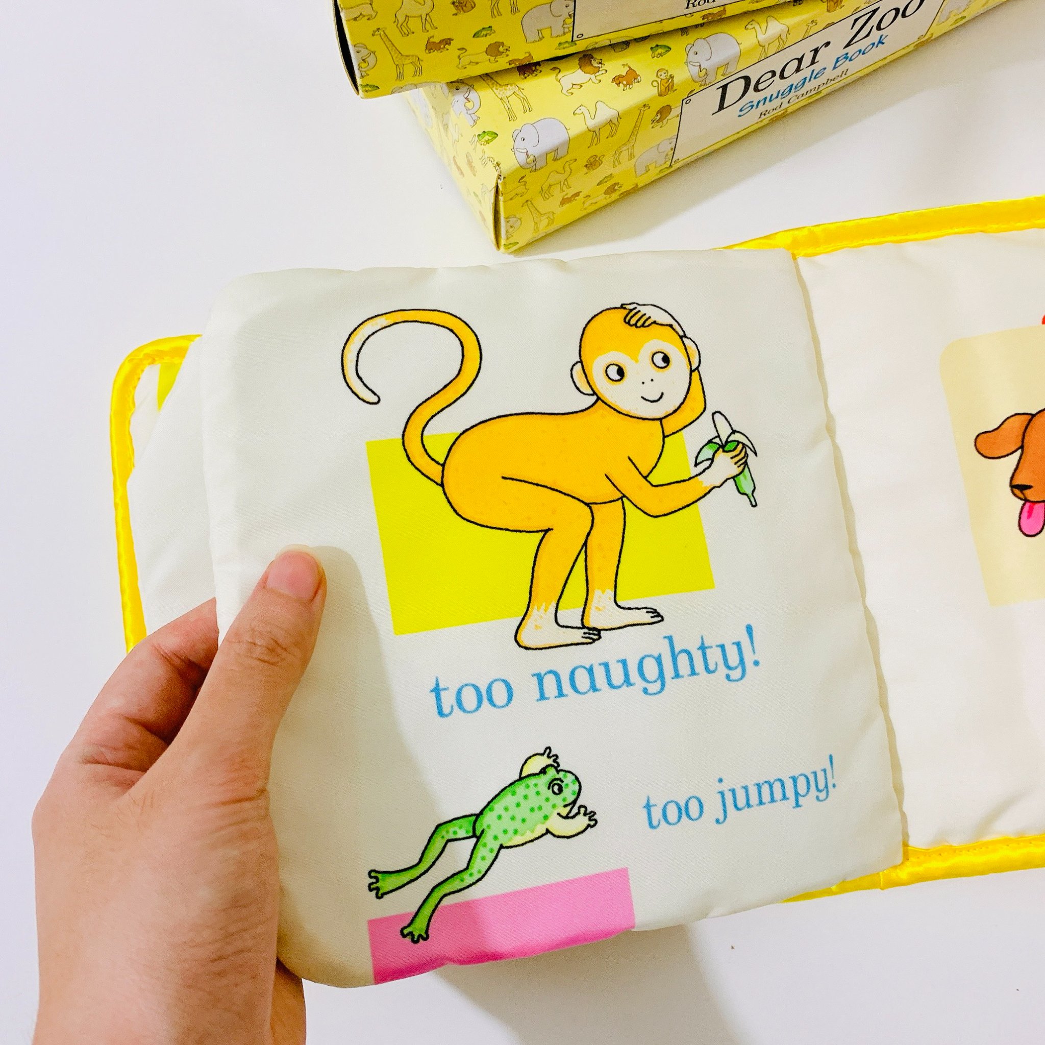 Dear Zoo Snuggle Book