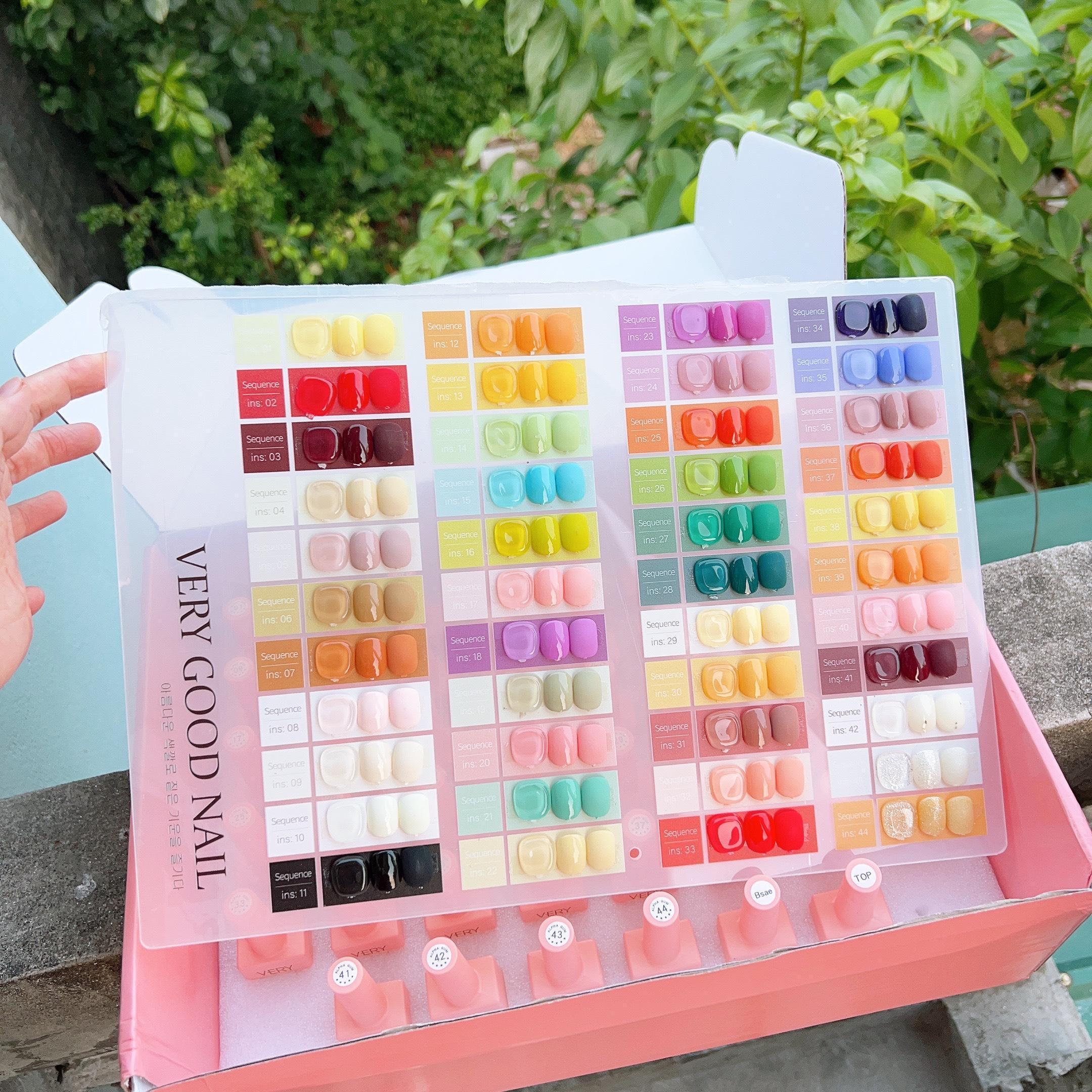 Set Sơn Gel 44 Màu Very Good Nail Đậm Mướt, Lên Màu Chuẩn Chai 15ml Tặng Kèm Bảng Màu Và Base Top Làm Nail Nữ Women