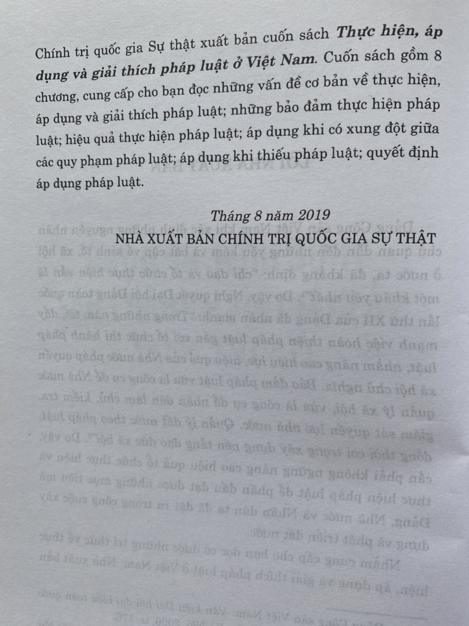 Thực hiện,áp dụng và giải thích pháp luật ở Việt Nam