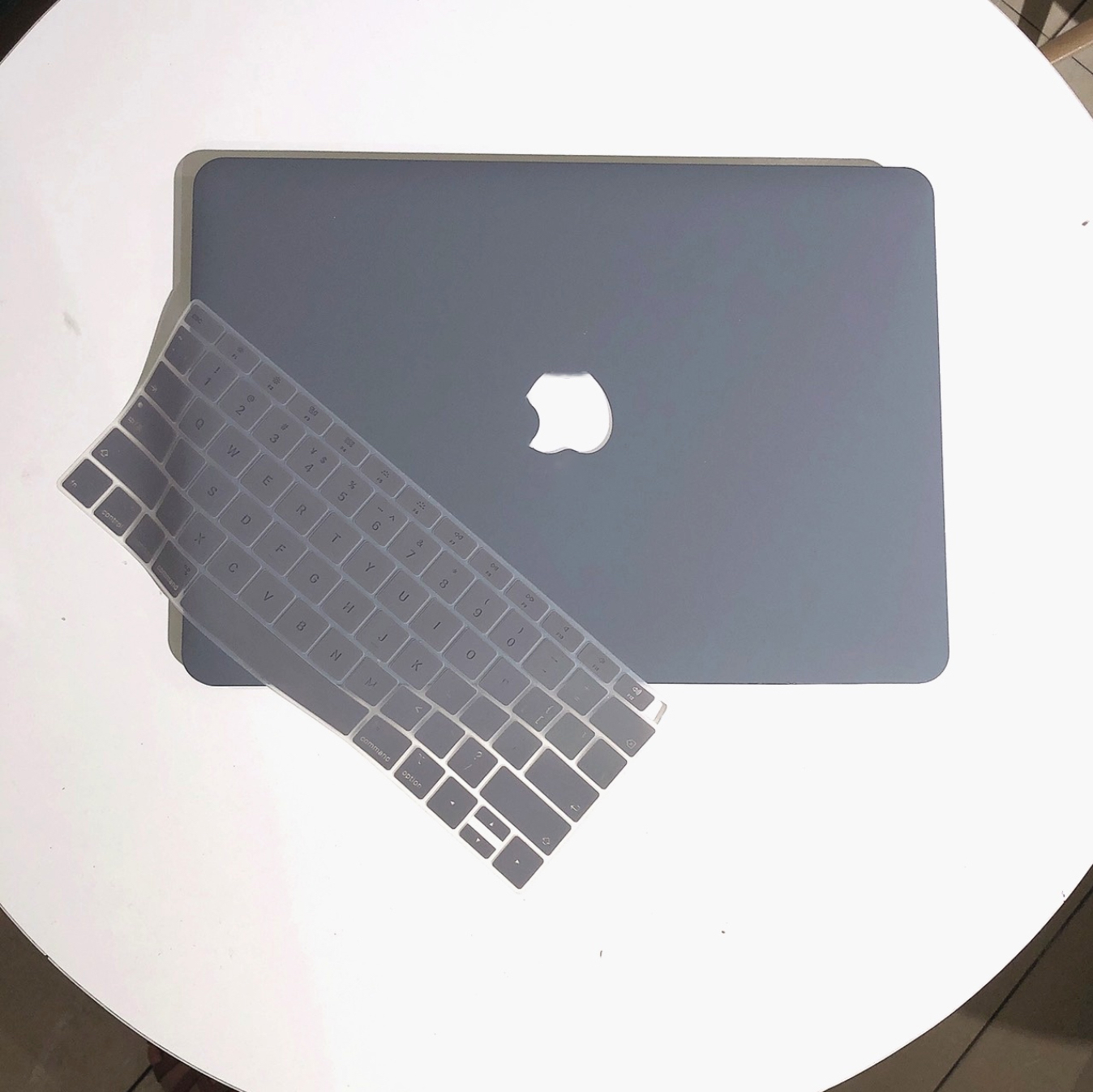Ốp case cho macbook kèm tấm phủ phím - Hàng chính hãng