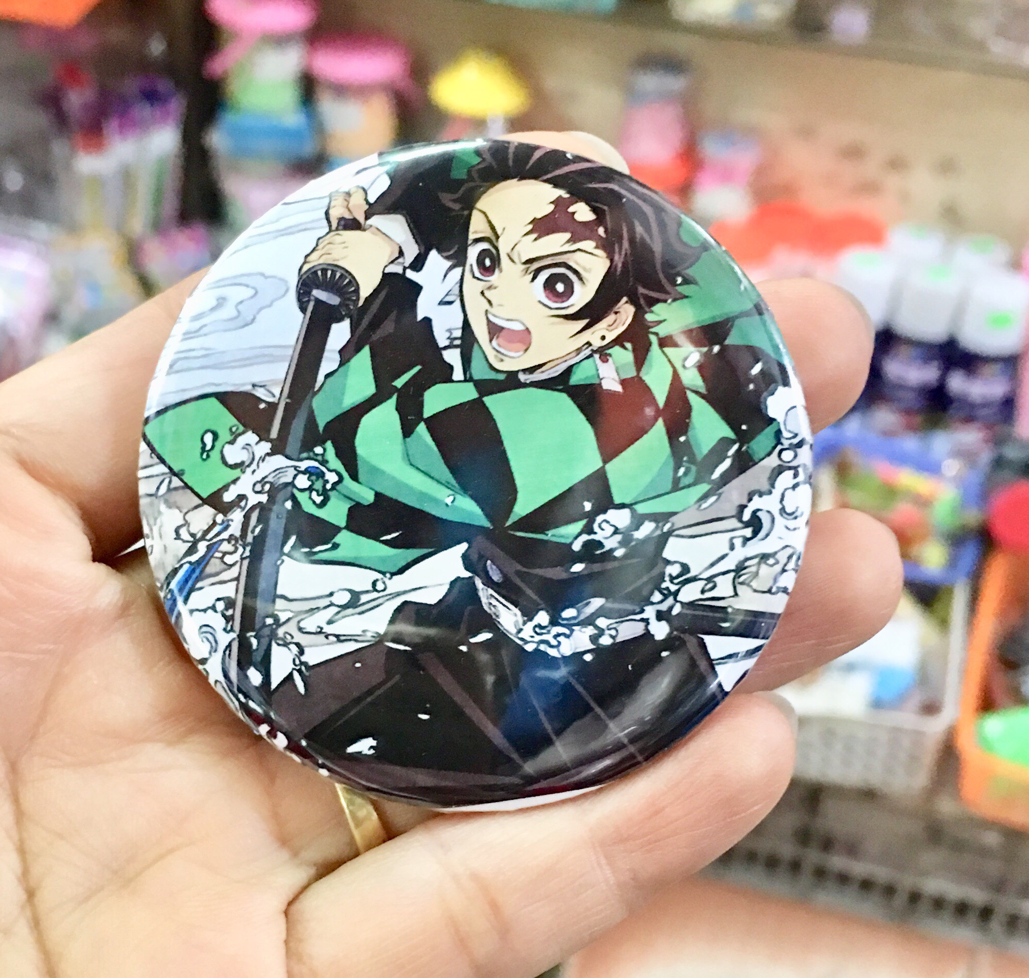 Huy hiệu anime kimetsu no Yaiba combo 20 cái khác nhau mẫu ngẫu nhiên