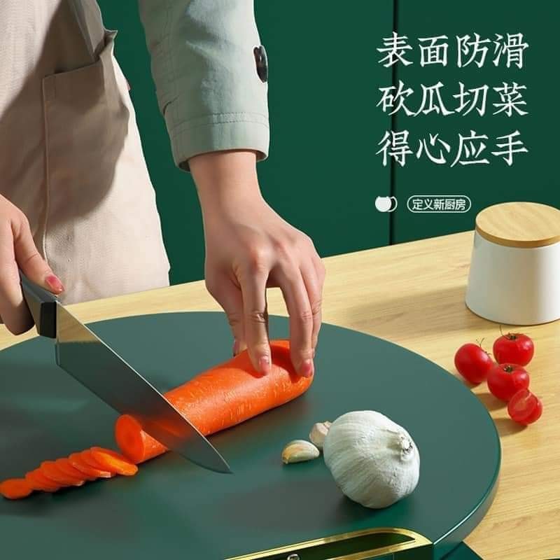 THỚT NHỰA KHÁNG KHUẨN CHỐNG TRƠN TRƯỢT, CHỐNG ẨM MỐC CÓ ĐẾ XOAY LÀM GIÁ ĐỠ