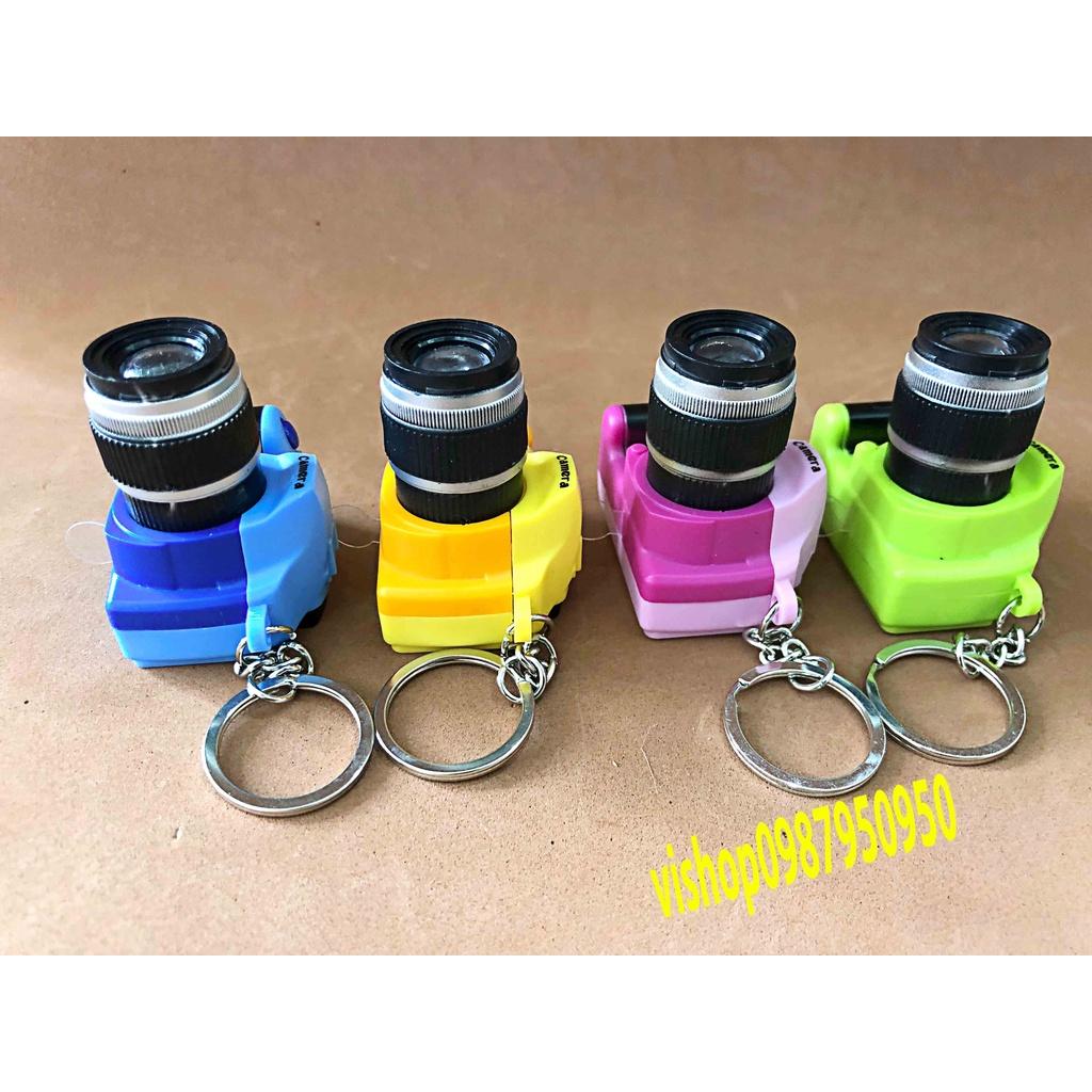 Mô hình móc khoá máy ảnh cực xinh trang trí mặt hình máy ảnh mini có đèn và âm thanh vui nhộn