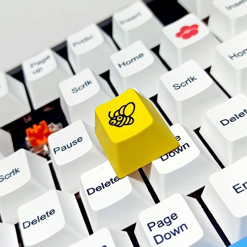 HSV R4 Cherry Profile Dip Dye Sculpture PBT Keyboard Keycap Etched Honey Bee Keycap