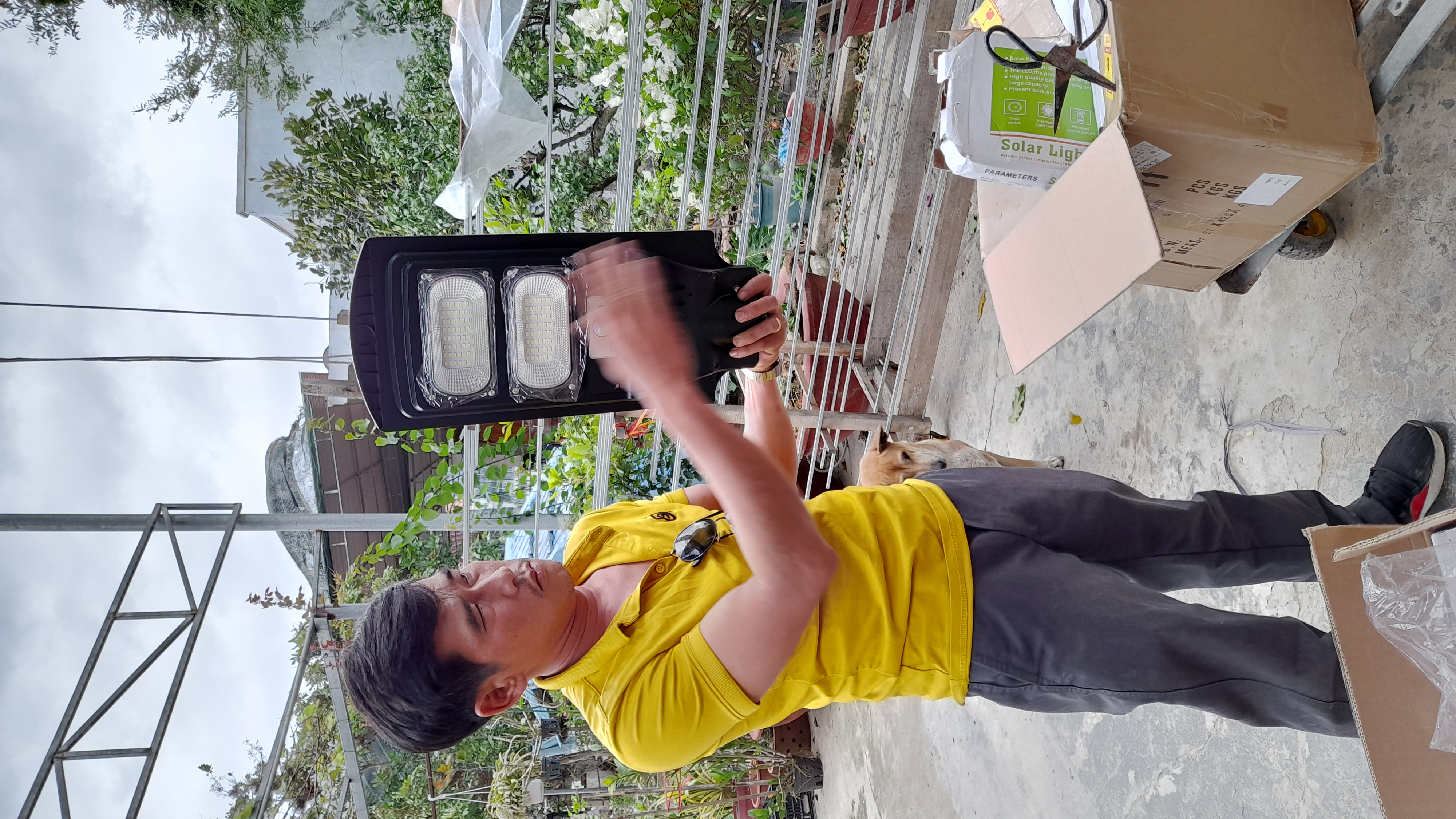 Đèn mặt trời liền thể 90 W