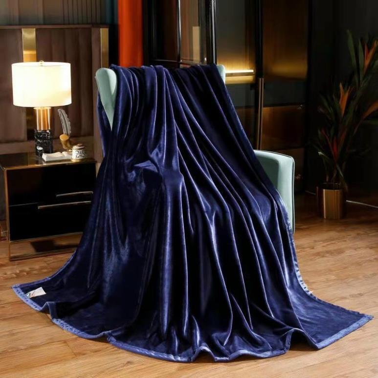 Chăn lông tuyết Blanket một màu lông thỏ nhung mịn ấm áp