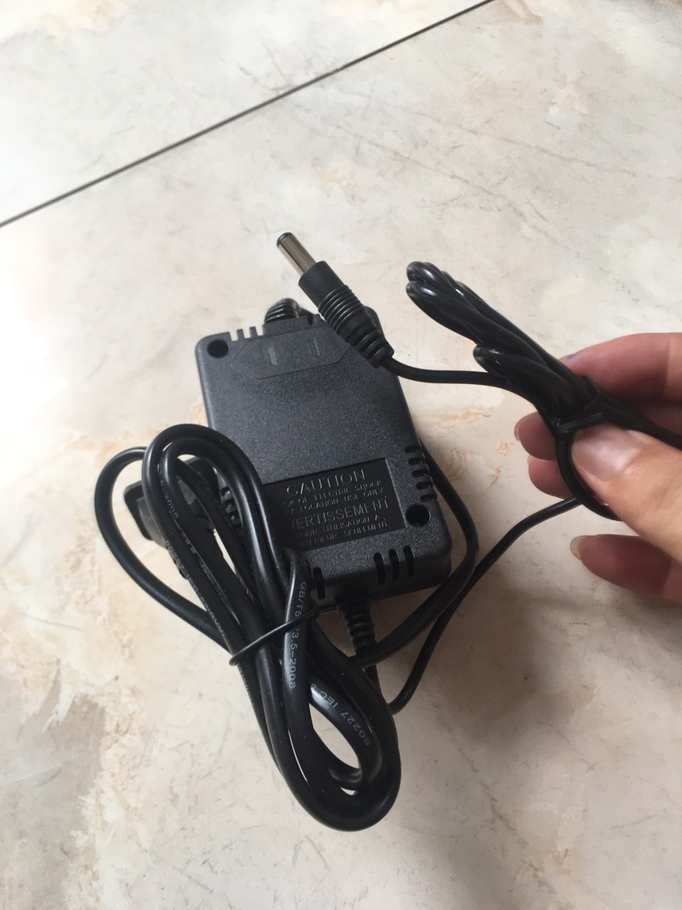 Bộ nguồn sạc dành cho micro Shure UGX, nguồn điện biến thế adapter 220V ra 12V 6A