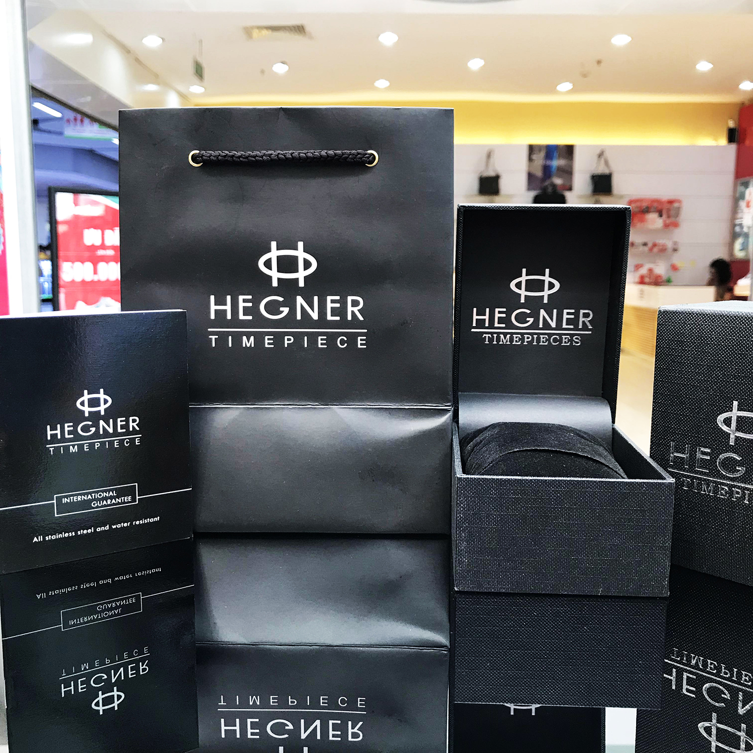 Hegner timepiece store