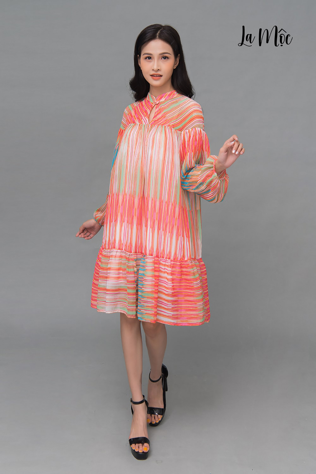 Đầm Babydoll Voan Nhún Bèo Tay Dài Phồng Nhẹ Đa Sắc Maxivic, La Mộc - LM72103