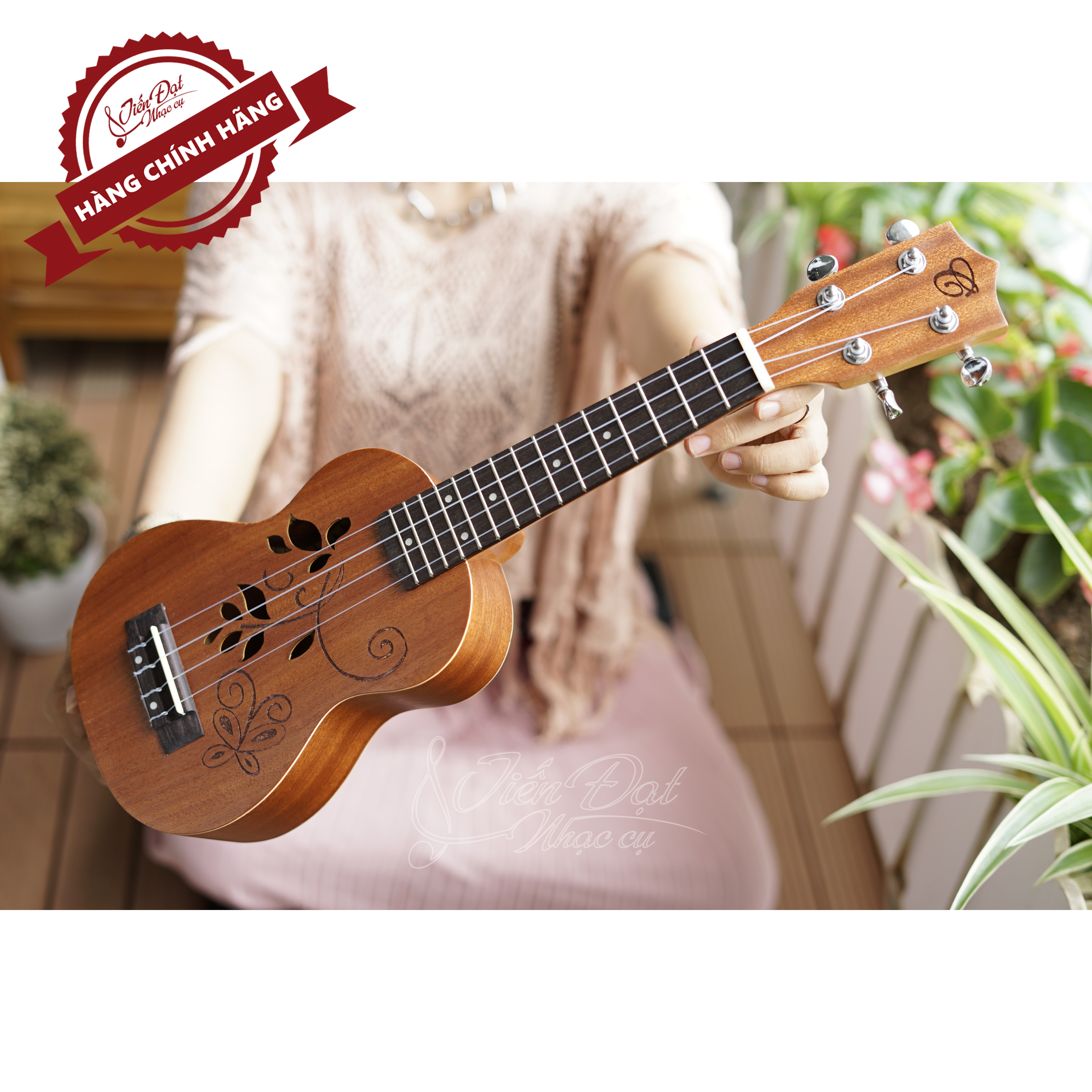 Đàn Ukulele Soprano CHARD U-21H, Mặt Đàn Gỗ Gụ