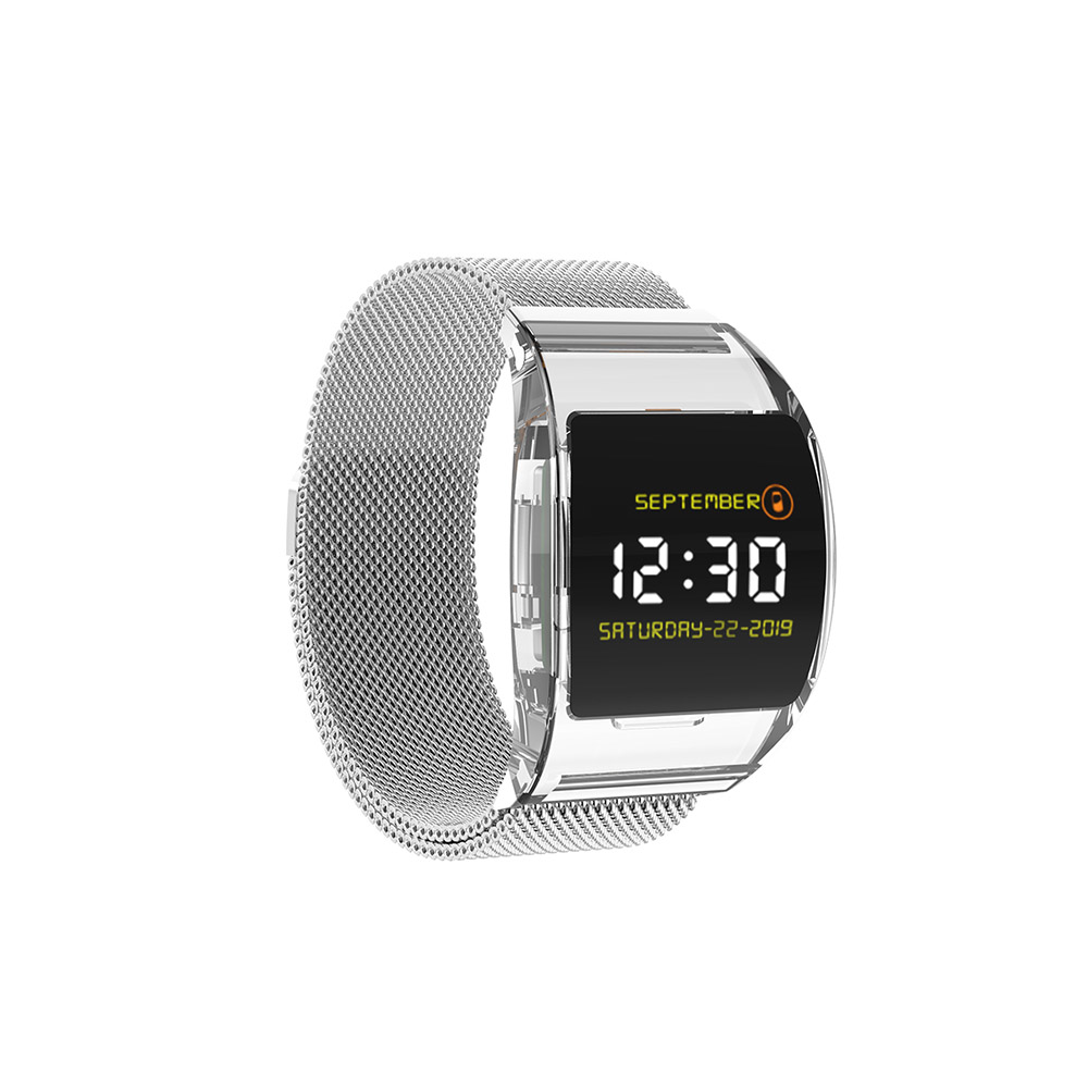 Vòng Đeo Tay Thông Minh P63 Đo Nhịp Tim /Huyết Áp Bằngthép Chống Thấm IP67