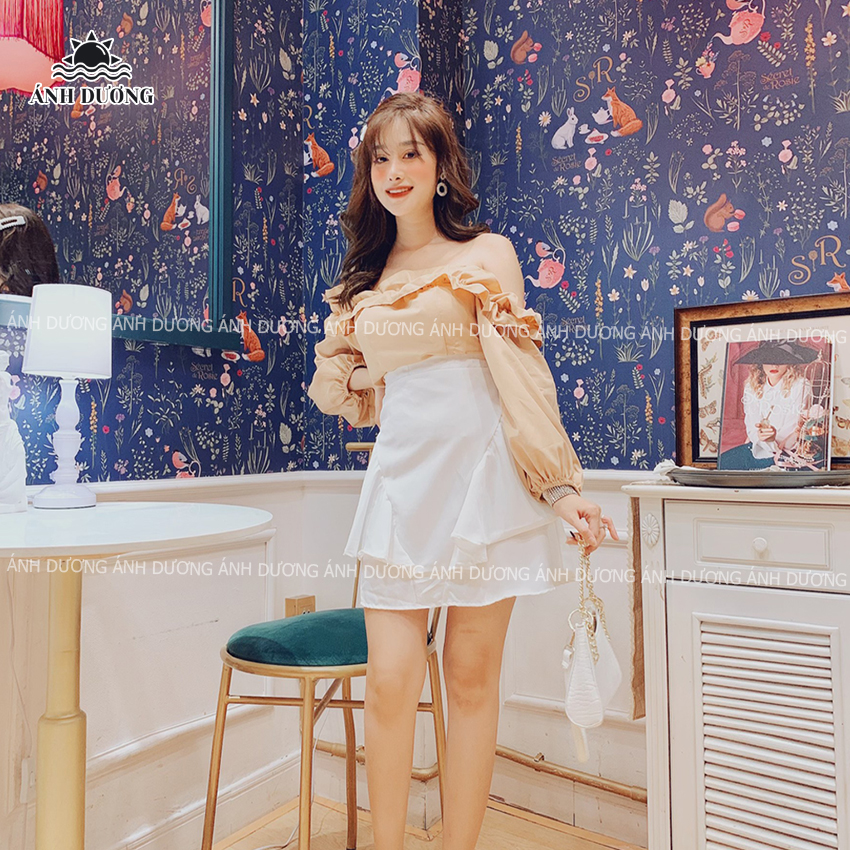 Set đồ bộ nữ áo trễ vai màu da kết hợp váy trắng dễ thương đi chơi, dạo phố