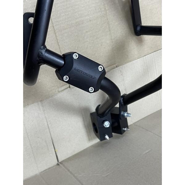 Chống đổ khung CB300R kèm gù giảm chấn