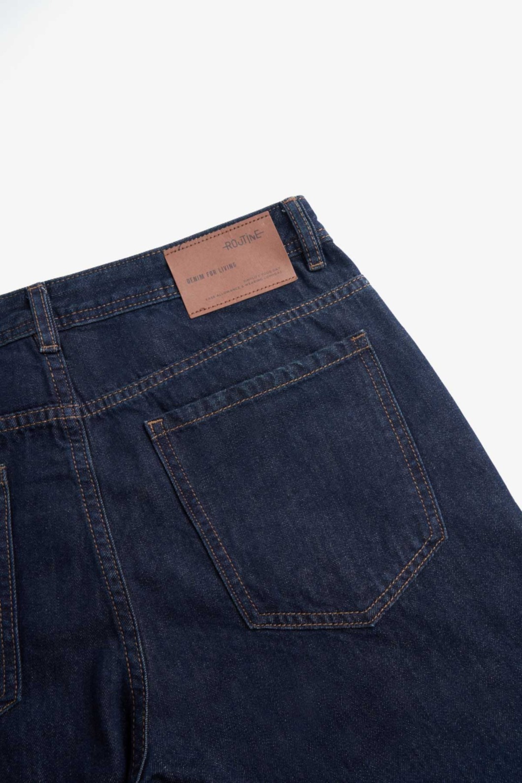Quần Jean ROUTINE Nam Ống Đứng Diễu Thân Trơn Form Straight - 10F23DPA010R1 | LASTORE MENSWEAR