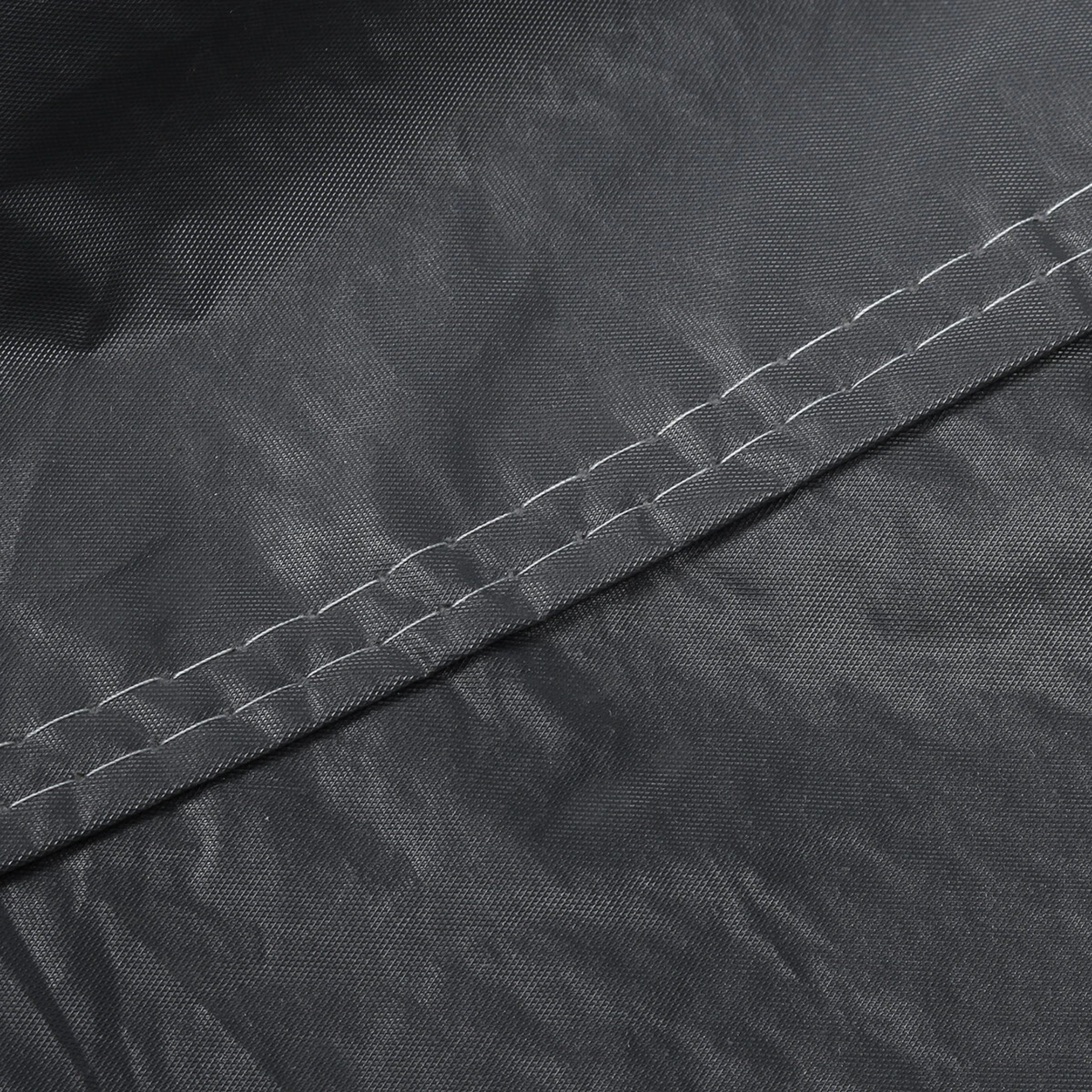 Bạt phủ ô tô Audi Q3 thương hiệu Macsim sử dụng trong nhà và ngoài trời chất liệu Polyester - màu đen