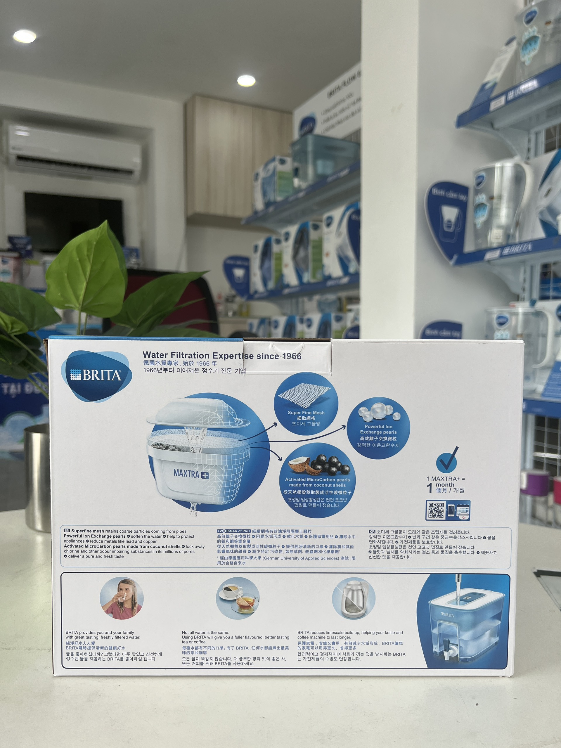 Bình Lọc Nước BRITA Flow Basic Blue - 8.2L - Hàng Chính Hãng