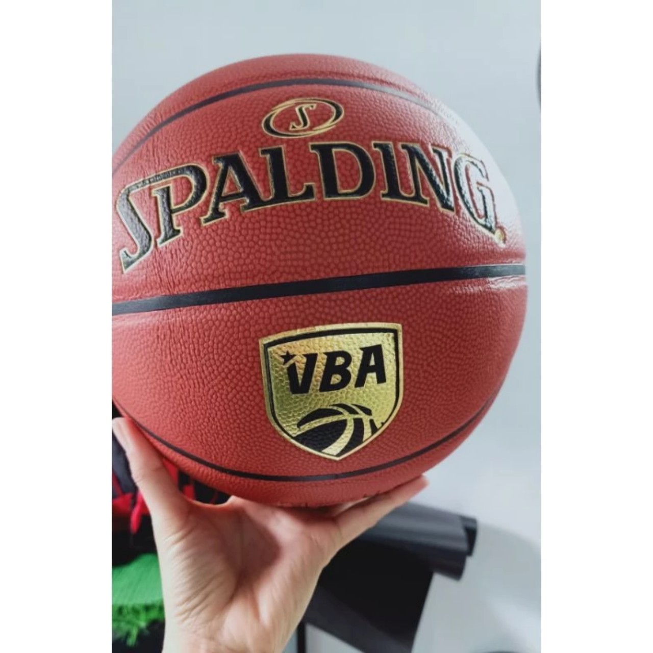 Quả bóng rổ Da Spalding TF 1000 Precisiom FIBA size 7/ Indoor chuyên nghiệp