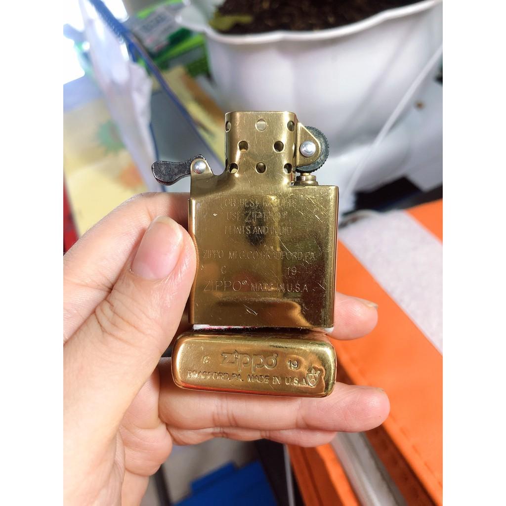 BẬT LỬA ZIPPO ARMORR VỎ DẦY KHẮC CHÌM 5 MẶT BÁO GẤM  -RUỘT VÀNG