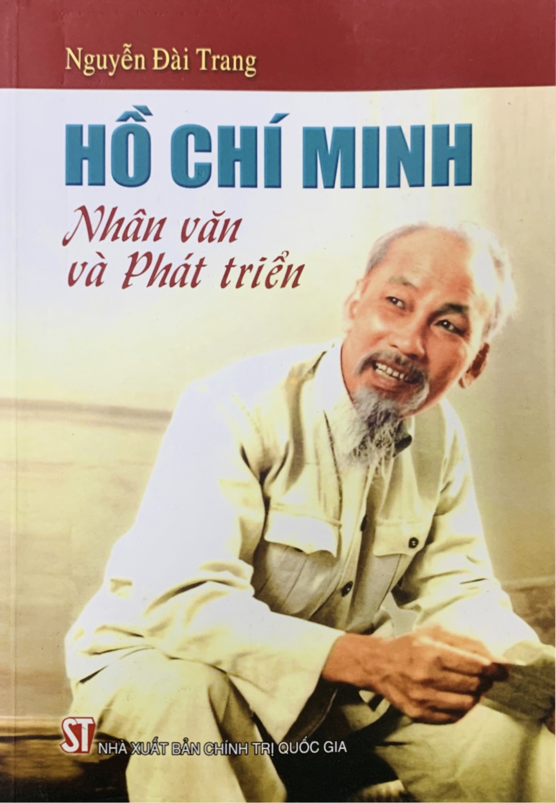 Hồ Chí Minh - Nhân văn và phát triển