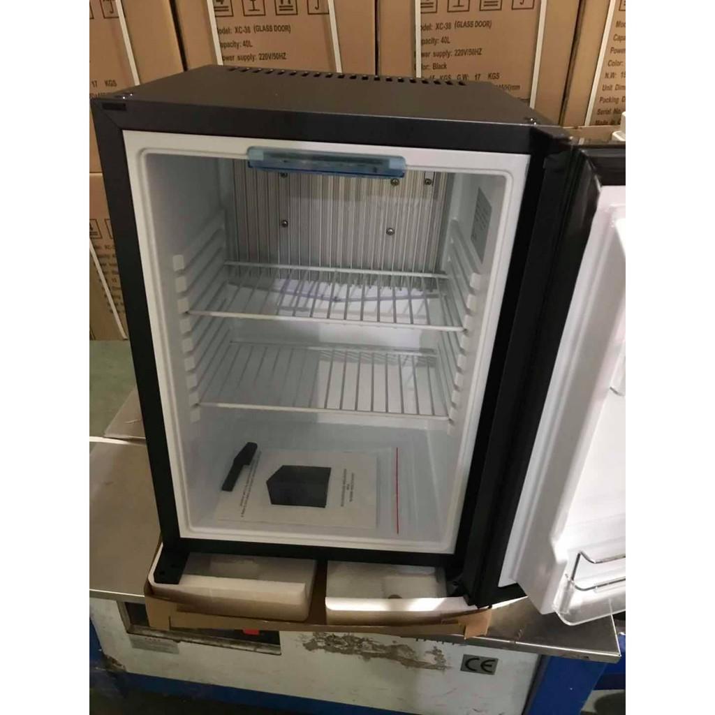 Tủ mát Minibar WALLABAR XC-40 cửa đặc 40 Lít Thương Hiệu Thụy Sĩ