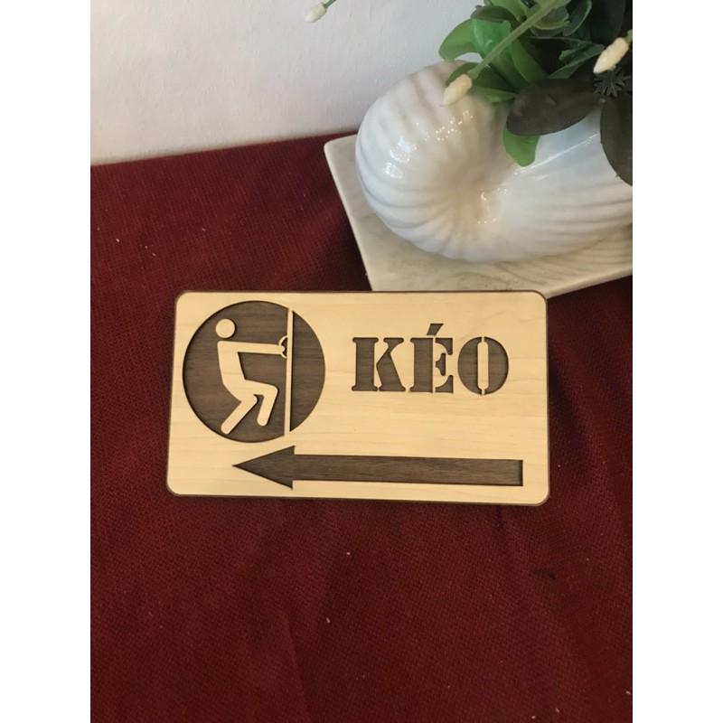Đẩy kéo cửa