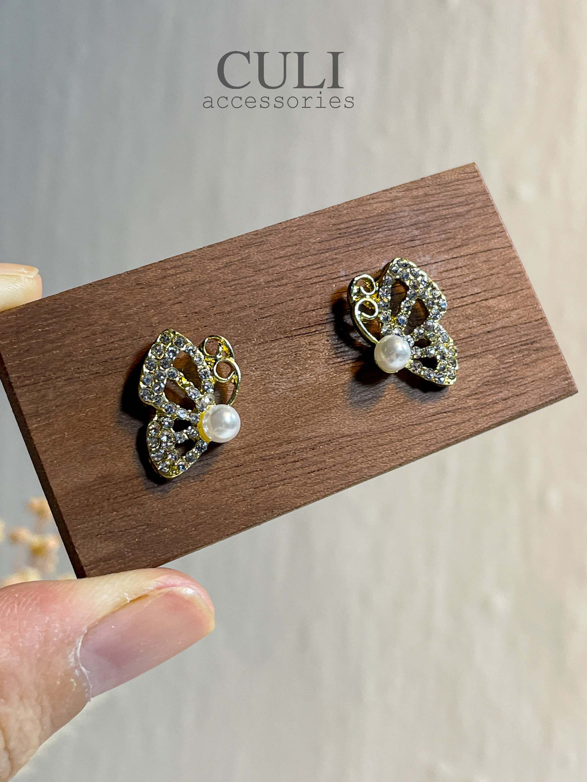 Khuyên tai, Bông tai thời trang nữ đính hạt trai nhân tạo HT614 - Culi accessories