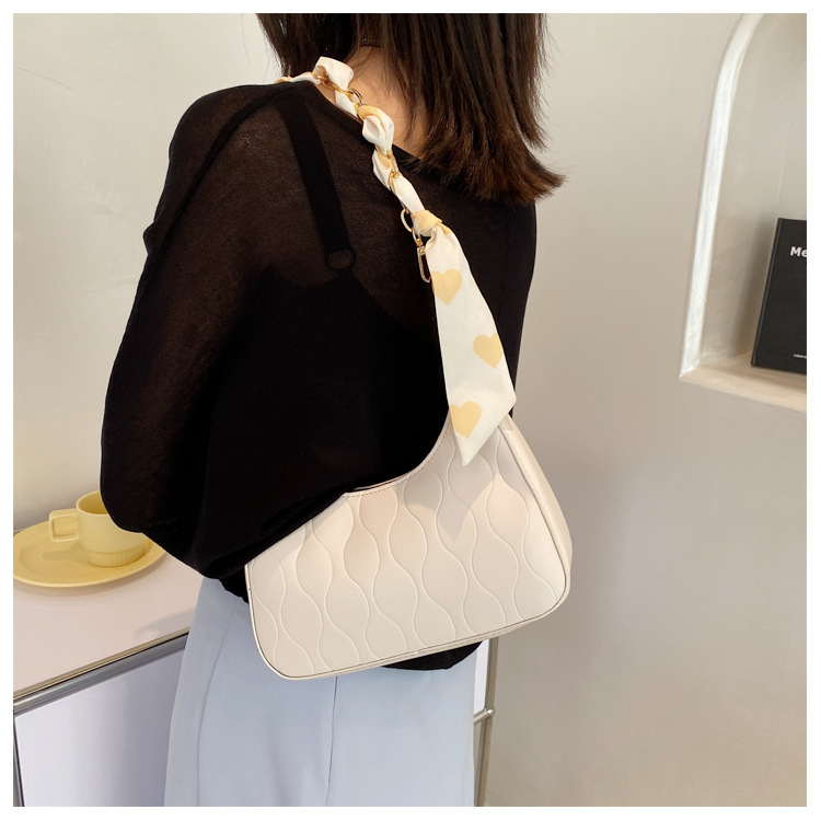 Túi xách nữ thời trang công sở cao cấp phong cách dễ thương – BEE GEE TN1072