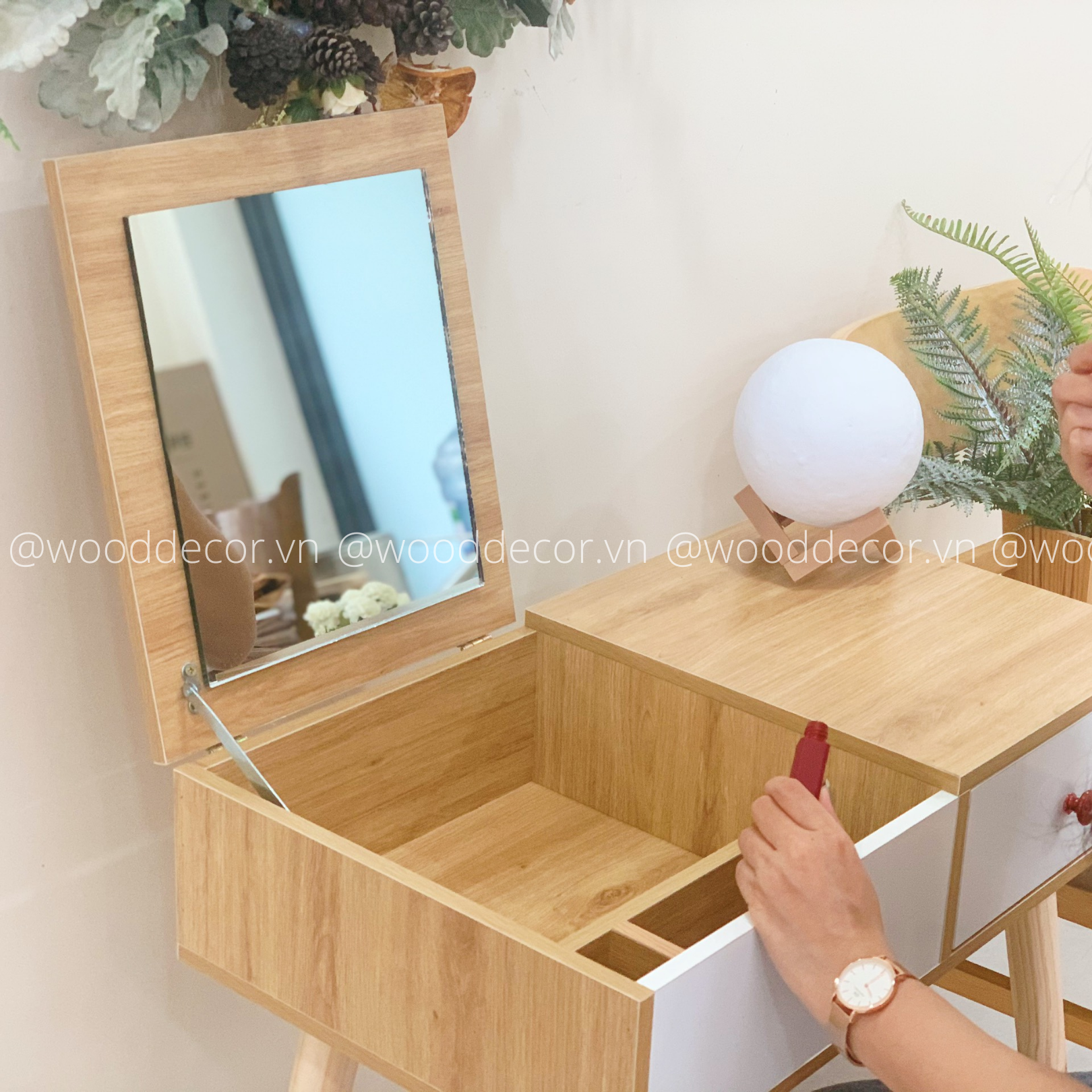 COMBO Bàn trang điểm đóng mở thông minh, gỗ MDF (có bao gồm GHẾ)