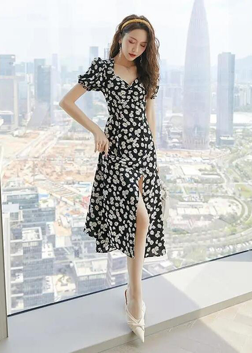Đầm Lụa Hàn In Hoa Xẻ Tà Thời Trang