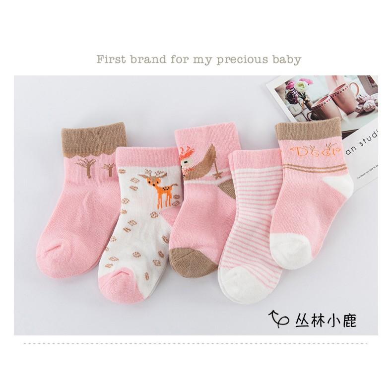Set 5 đôi tất len 3 CHIỀU co dãn tốt và cực âp cho bé từ 0-5 tuổi