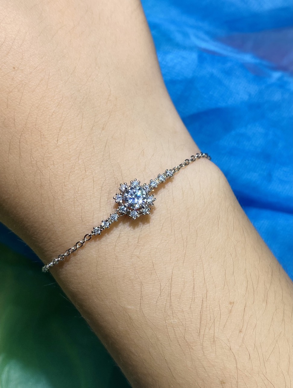 Lắc tay Bạc 925 xi Kim viên chủ Kim Cương nhân tạo Moissanite hạt 1.0 carat - S10.9.7.6