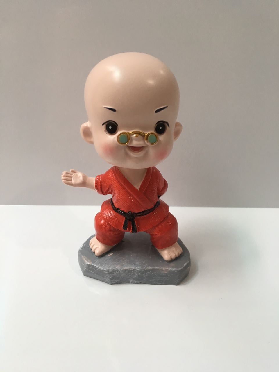 Bộ tượng 4 chú tiểu học võ - đầu lắc lư