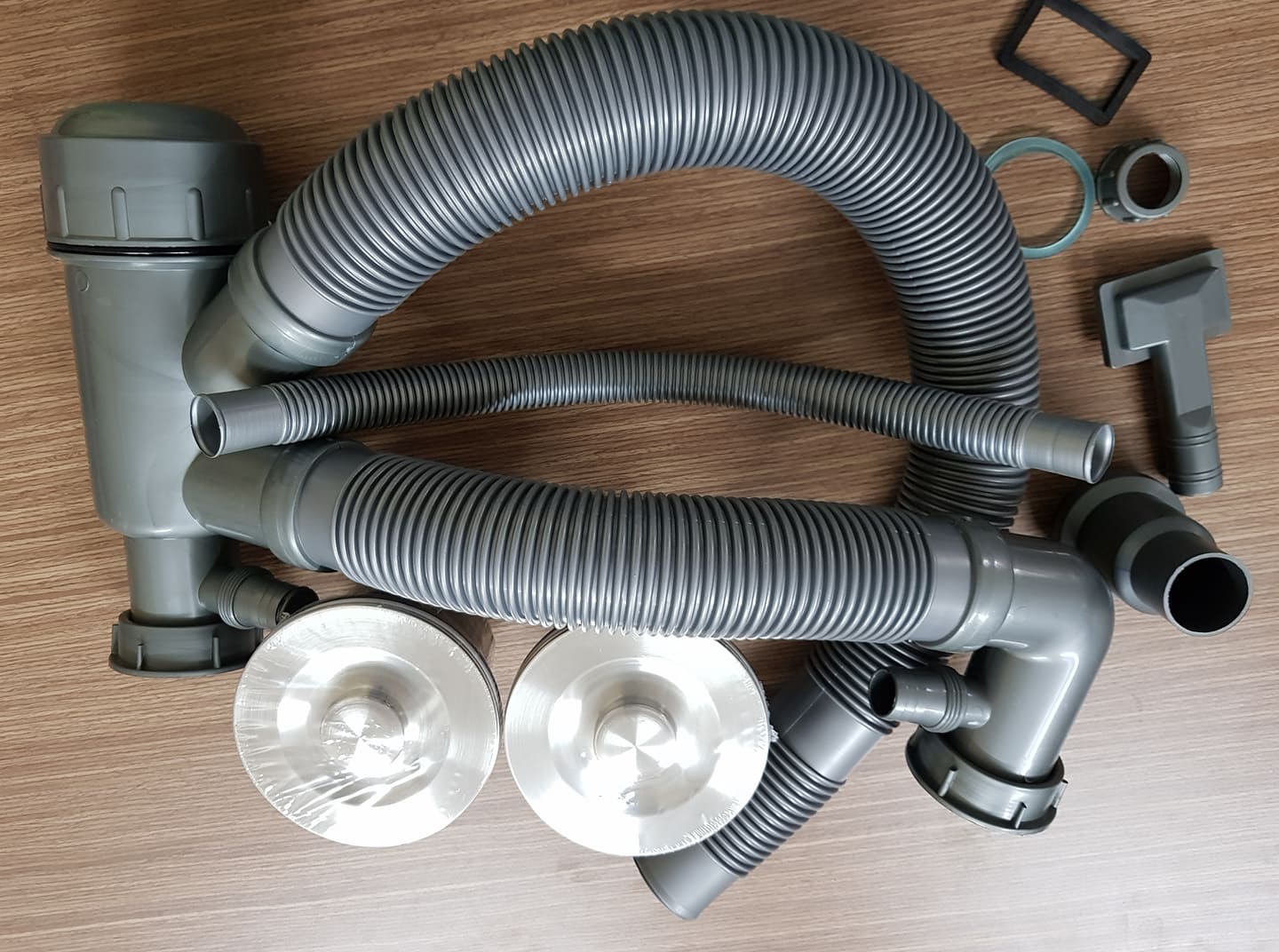 Chậu Rửa Chén Bát 2 Hố Cân - BS8245L2
