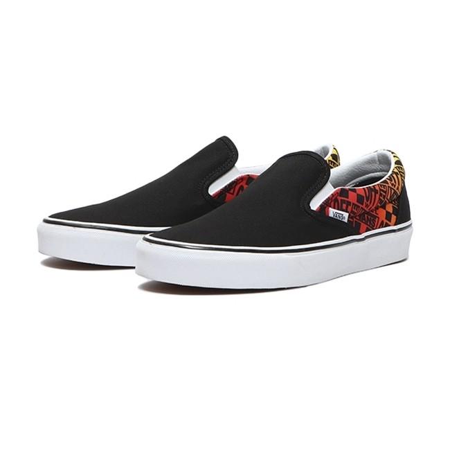 Giày Vans Classic Slip-On Logo Flame Black/ True White - VN0A4U382N5