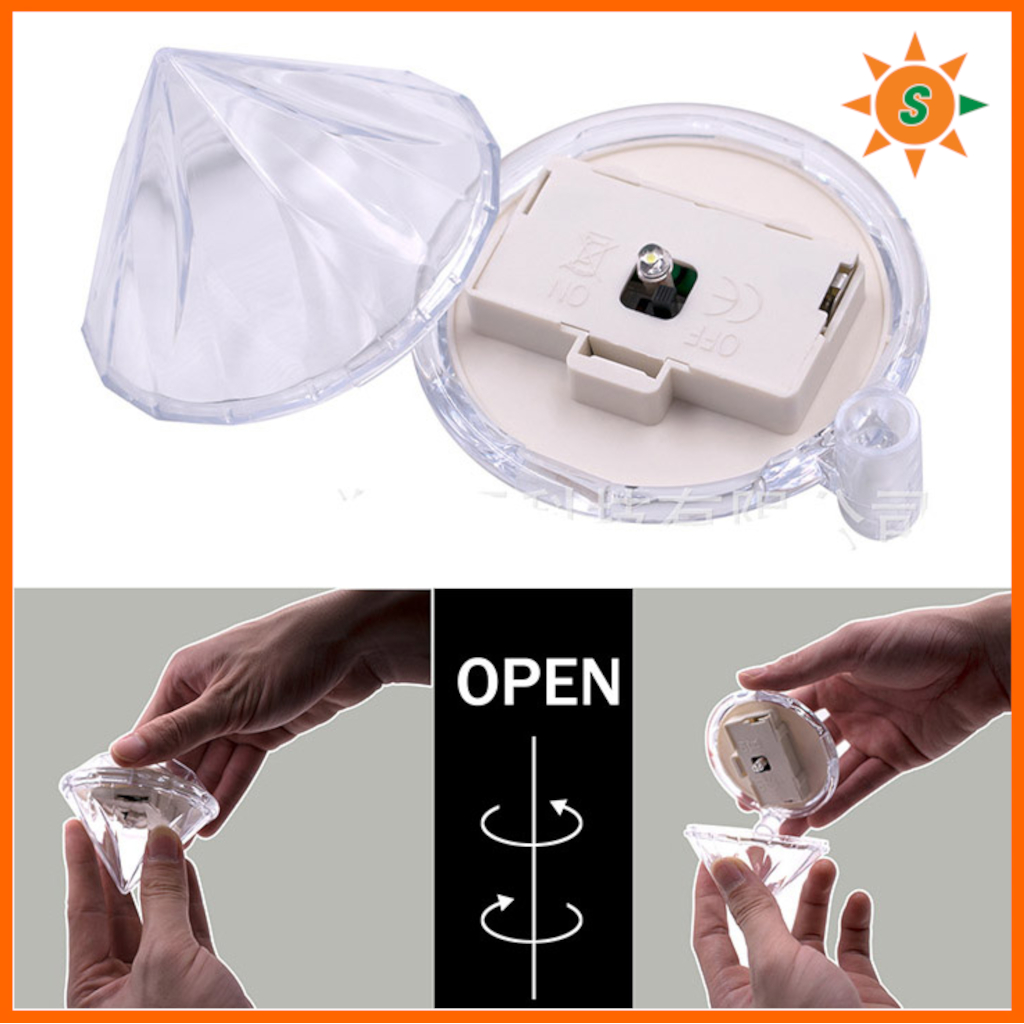 Đèn năng lượng mặt trời cắm sân vườn V3