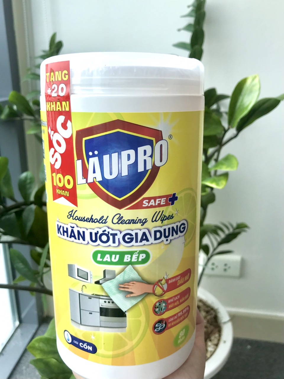 Khăn ướt Kháng khuẩn CHỨA CỒN - Gia dụng Läupro – Lau Bếp - Hộp 100 Khăn (Laupro) - Được Kiểm nghiệm &amp; Chứng nhận!