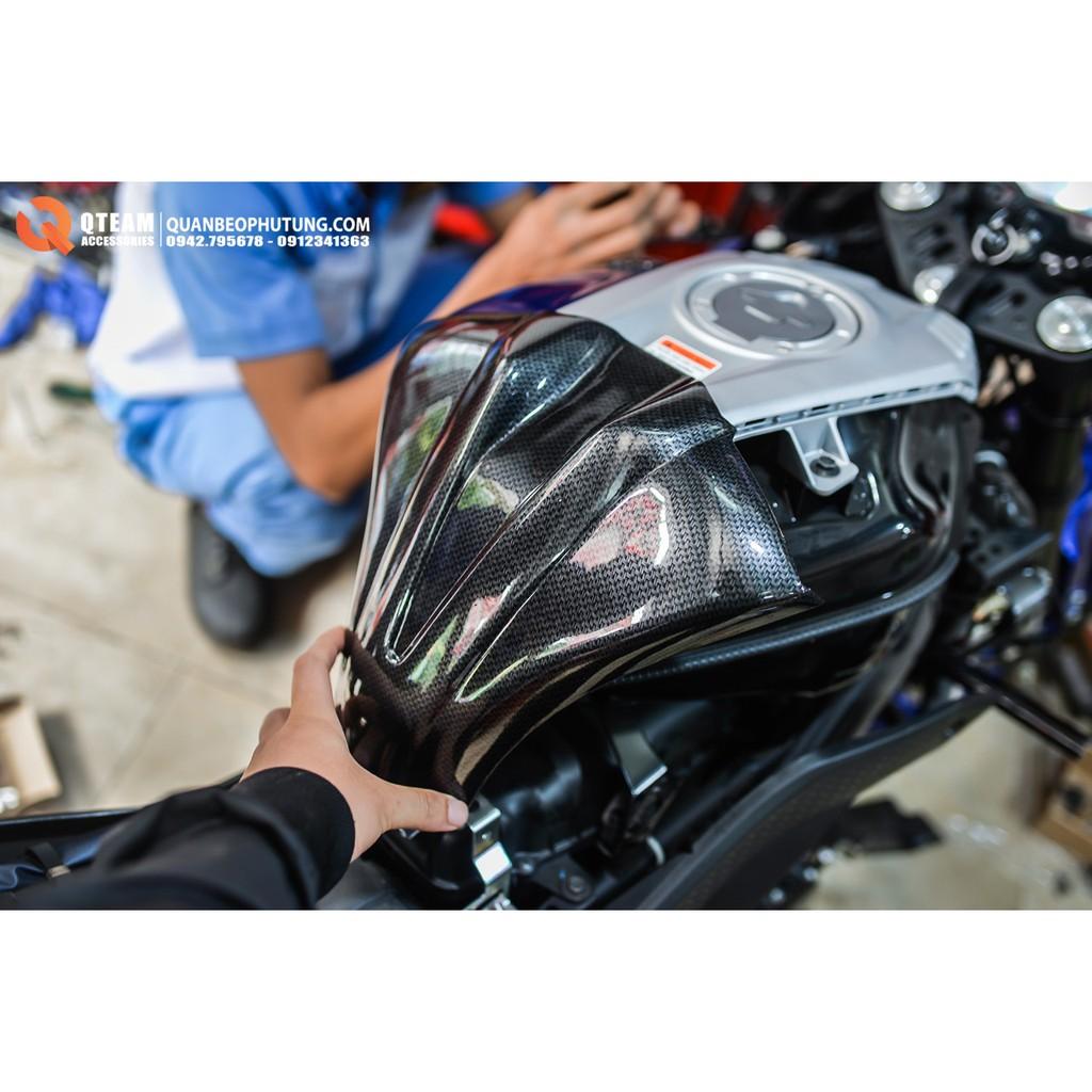 Ốp bình xăng Carbon Thailand Lắp chuẩn dành cho R15 V3