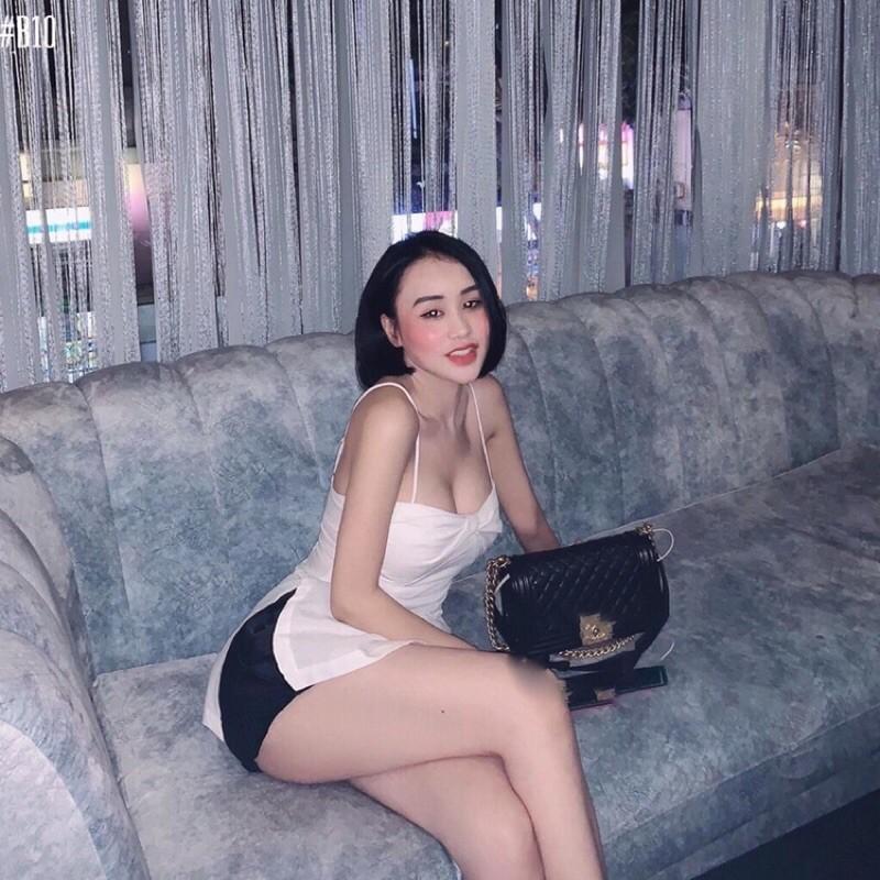 Áo 2 dây chất linen xước xẻ lai có 3 màu có size