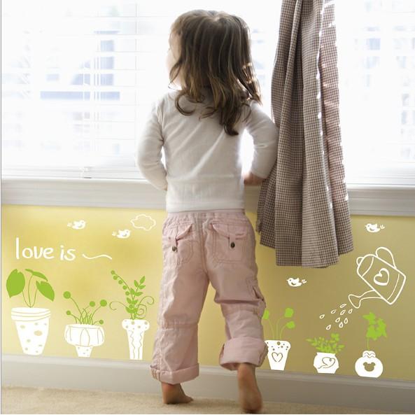 Decal trang trí tường - Nhiều Chậu Trắng lá xanh tính tế