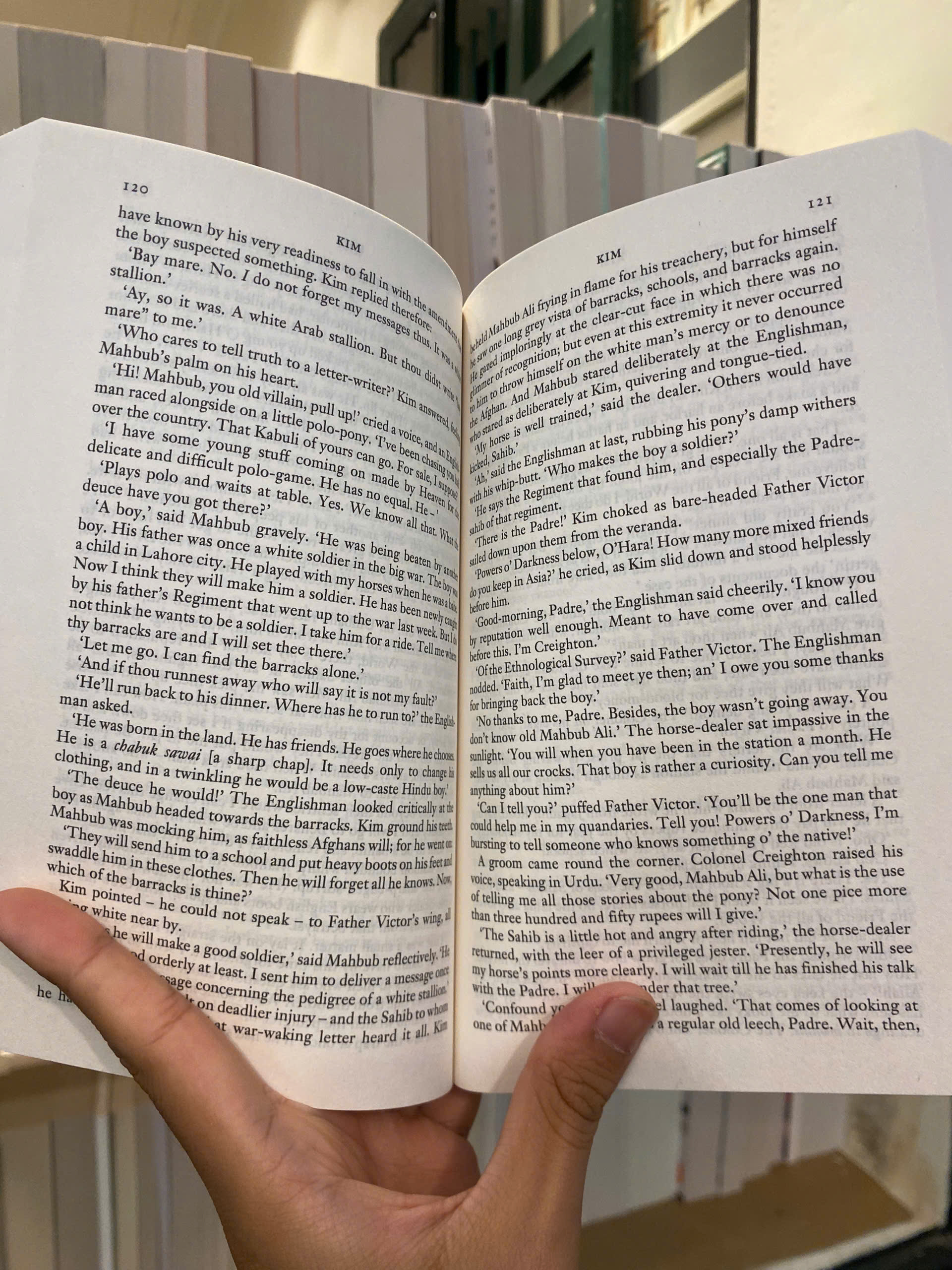 Sách - Kim by Rudyard Kipling | Classic Literature / Ngoại văn Kinh điển Nhập khẩu